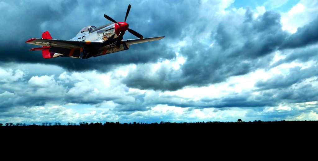 O Caso Mantell - abatido em caçada a um disco voador? 1 Avião caça mustang P51 como o utilizado por Mantel quando perseguiu um óvni