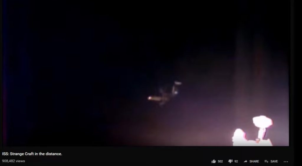 NASA corta transmissão após OVNI aparecer nas imagens (Vídeo) 1 Nasa corta transmissão após suposto ovni aparecer nas imagens