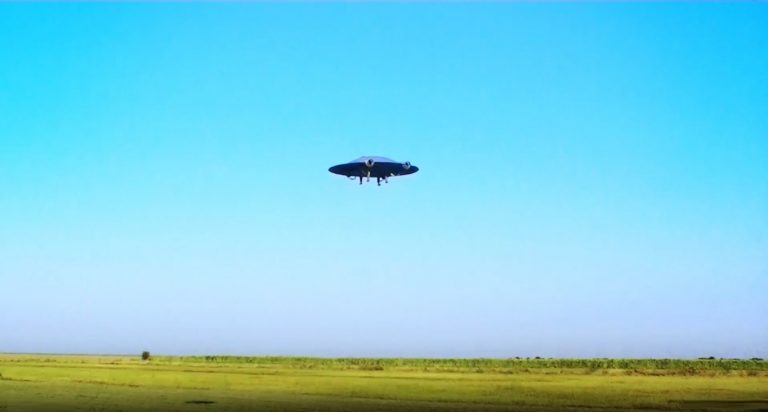 Romenos criam Disco Voador que pode ser o transporte do futuro