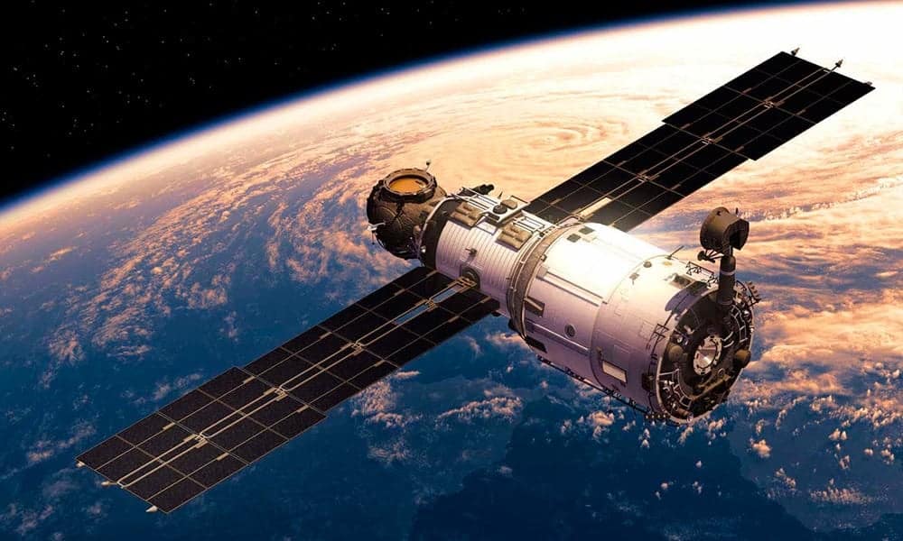 Cientistas querem utilizar satélites para monitorar óvnis na Terra 1 Cientistas querem utilizar satélites para monitorar óvnis na Terra