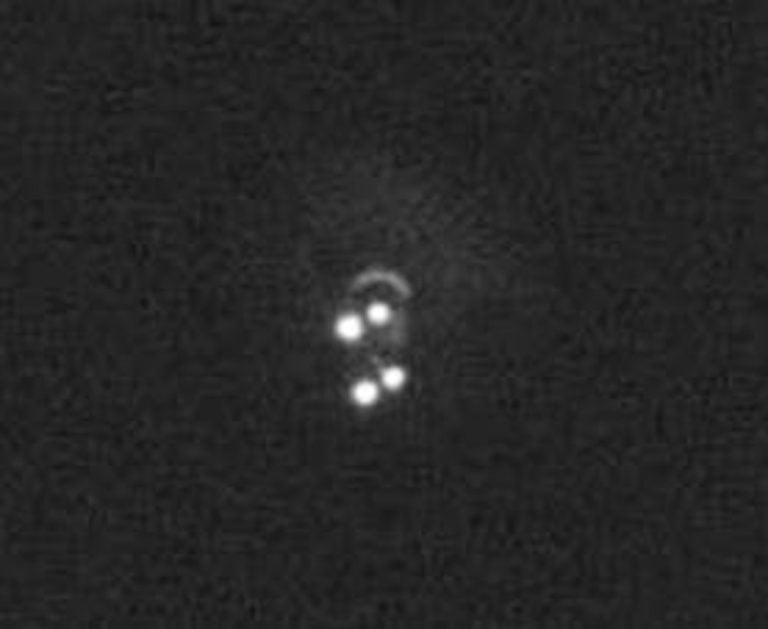 Suposto objeto fotografado a paritr de um telescópio em Burnet, Texas (EUA) em julho de 2020