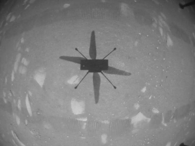 Histórico: helicóptero Ingenuity faz o primeiro vôo em Marte
