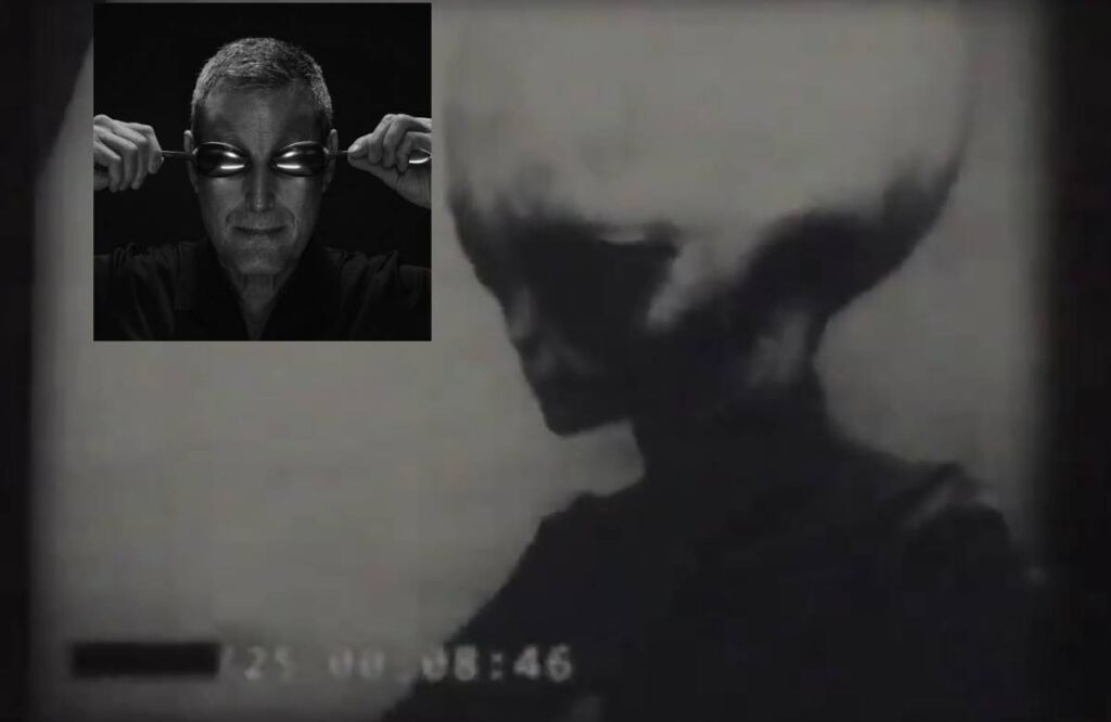 Alien Skinny Bob é real, diz Edward Abbott, ex-analista do Exército 3 Uri Geller tentou relacionar uma suposta experiência pessoal a Skinny Bob, um dos mais famosos alienígenas Grey da Internet