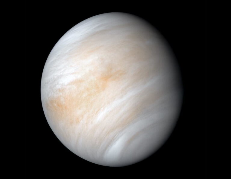 Imagem de Vênus obtida pela sonda Mariner 10 (NASA-JPL-Caltech)