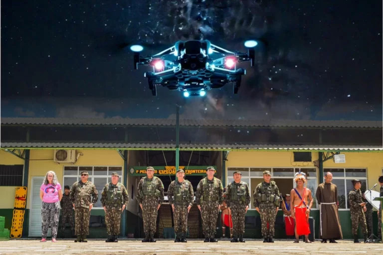 Exército Brasileiro tentou abater drone misterioso que sobrevoou comunidade indígena Tiriyós, no Pará, frontera com Suriname (Imagem: montagem sobre foto do Comando Militar Norte)