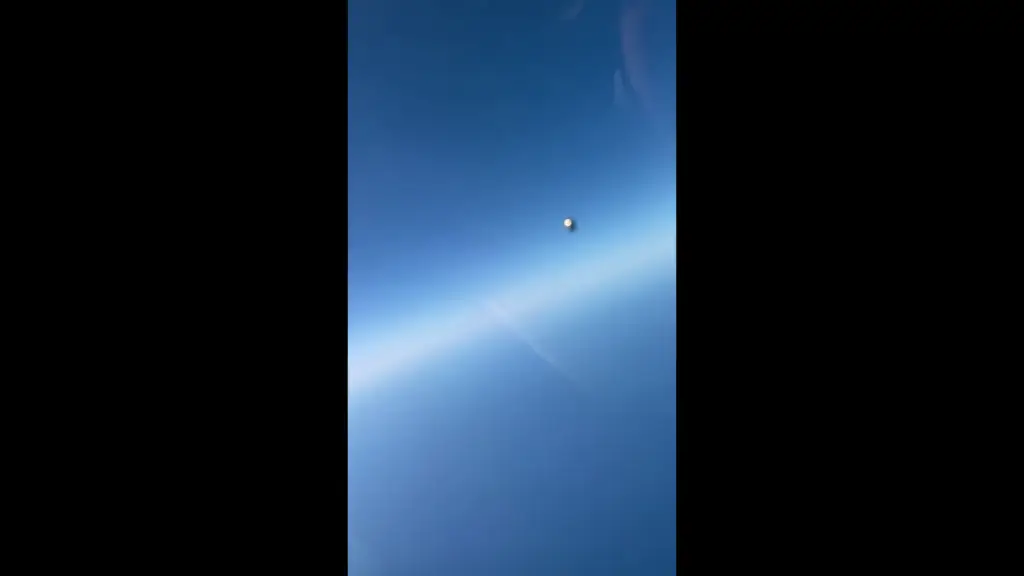 AARO apresenta relatório de 2024 e admite casos anômalos de UAP 3 Registro em vídeo feito por piloto de caça da Marinha dos EUA até hoje permanece sem explicação (Captura de video - AARO)