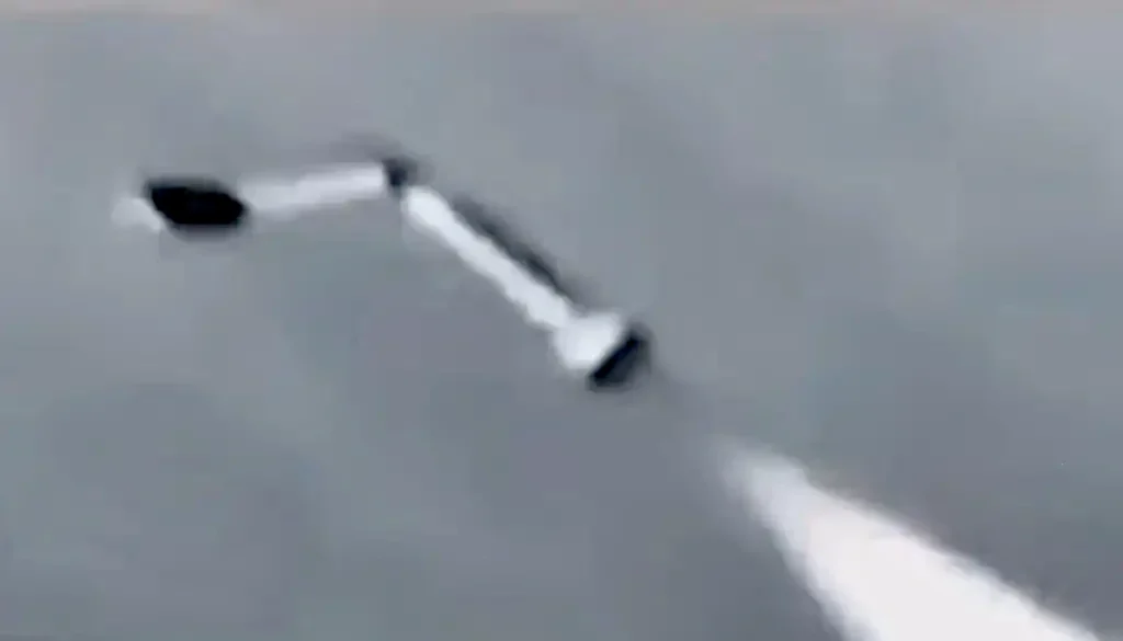 Captura de tela da suposta filmagem do UFO de Vandenberg (Reprodução/Internet)