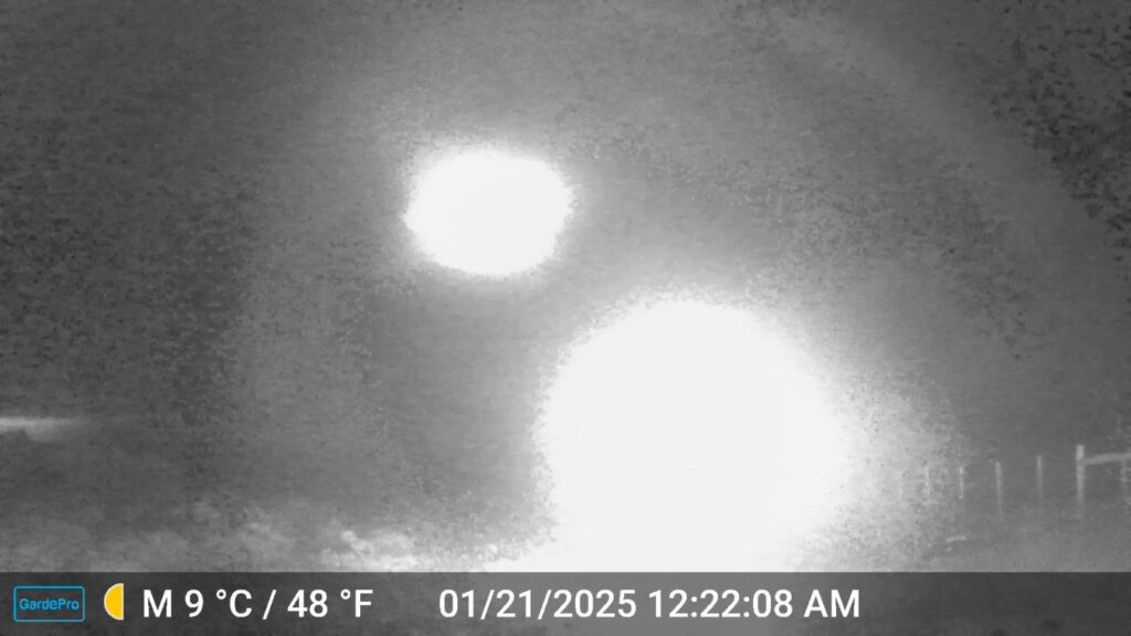 Luz misteriosa registrada a 947 km/h na Patagônia, Chile, durante experimento científico 1 Registro de luz misteriosa durante experimento científico do Grupo de Estudos Ambientais (GEA), ligado à Universidad de Magallanes (Crédito - GEA/UMAG)
