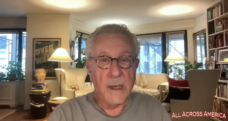 Ralph Blumenthal e os UAPs (Reprodução - Youtube)