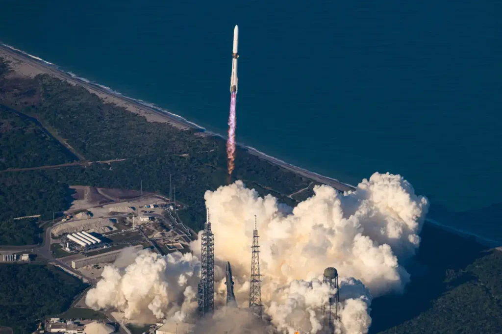Blue Origin celebra sucesso do New Glenn e já anuncia versão mais potente 1 Com pouso bem sucedido do booter New Glenn já no segundo lançamento, Blue Origin muda o cenário de competição na corrida espacial (Foto - Blue Origin)