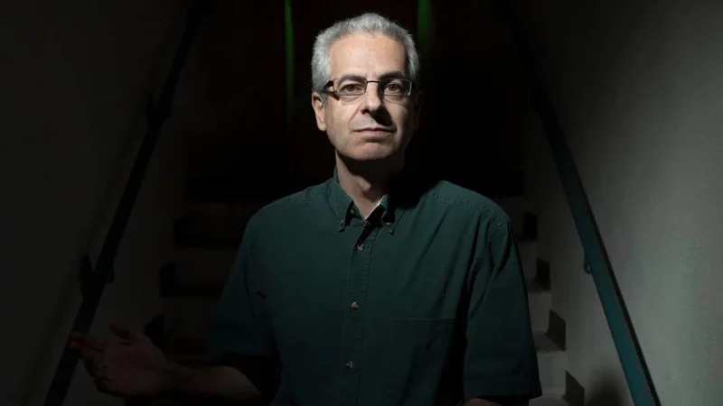 Nick Pope, o "Fox Mulder da vida real", morre aos 60 anos 4 Nick Pope, o “Fox Mulder da vida real”, morre aos 60 anos